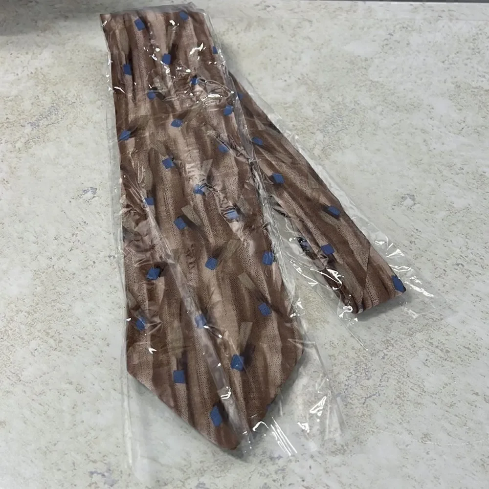 Dockers Mens Tie New!
